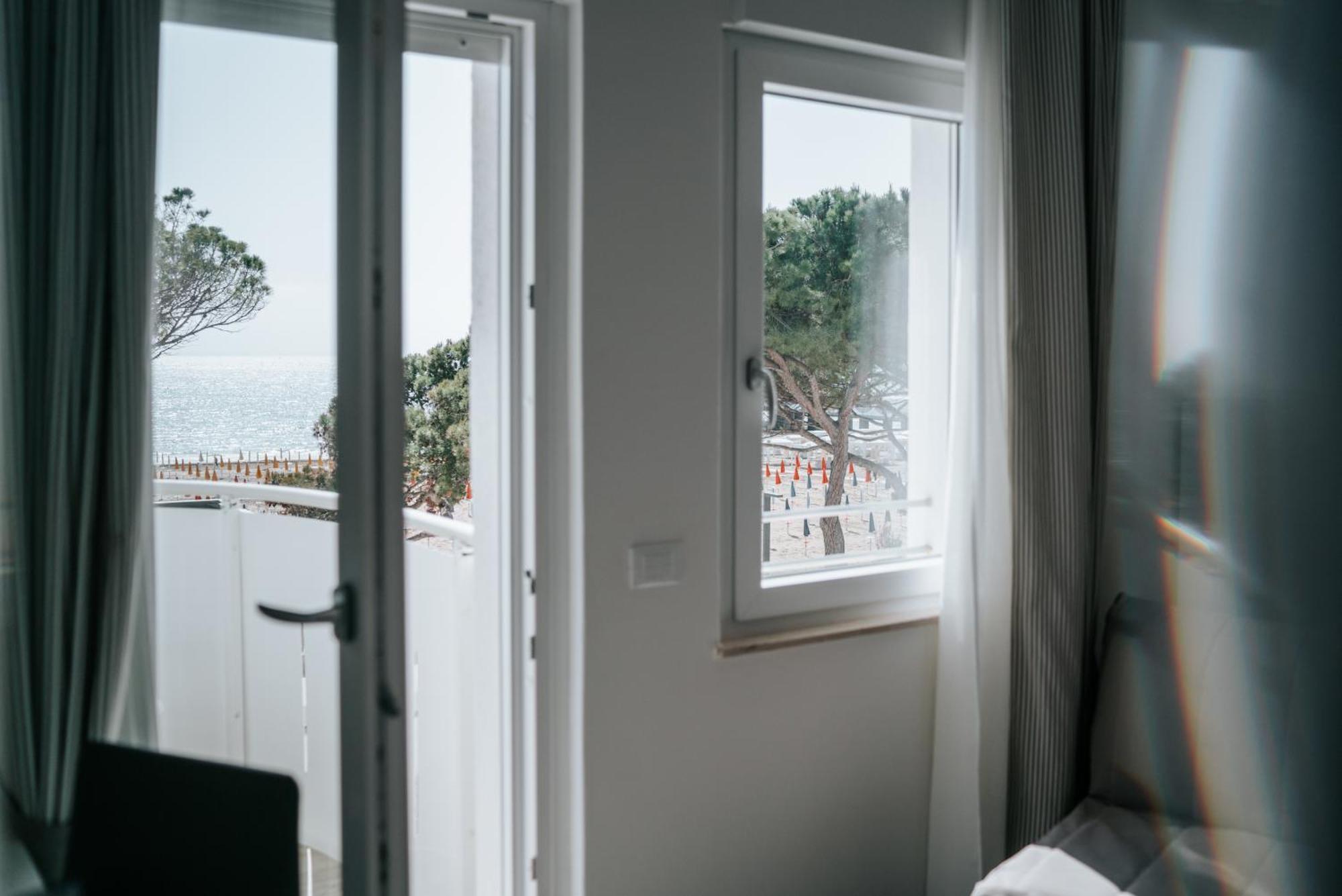 Hotel Luna Centrale Линьяно-Саббьядоро Экстерьер фото